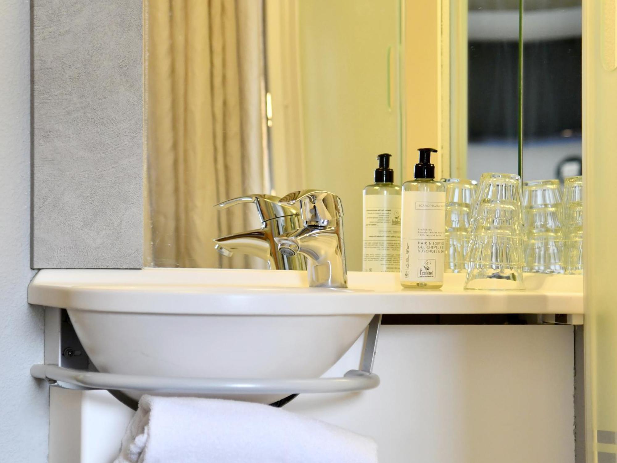 Ibis Budget Cholet Centre Екстер'єр фото